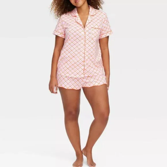 💗🐰Roller Rabbit x Target Geo Hearts Short Sleeve/Shorts Pajama Set Pink sz XS - Picture 2 of 2